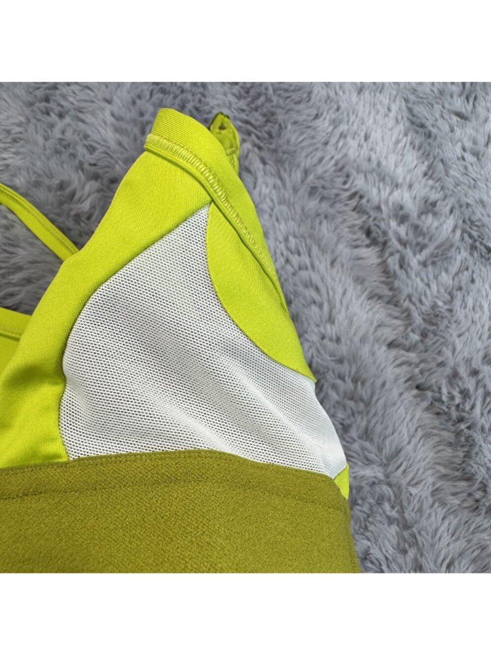 Nike Authentic Womens Size XL Dri-FIT INDY Neon Green White Top Sports Bra NEW - Picture 4 of 9